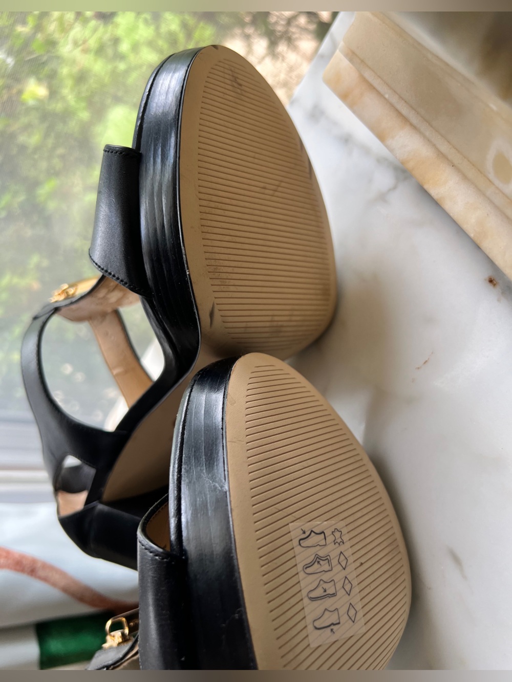 Michael Kors Berkley Black Leather T-Strap Platform Heel with Gold Zipper Size 9 - Picture 5 of 10